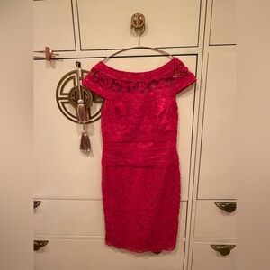 Tadshi Shoji - EMBROIDERED BANDED LACE DRESS